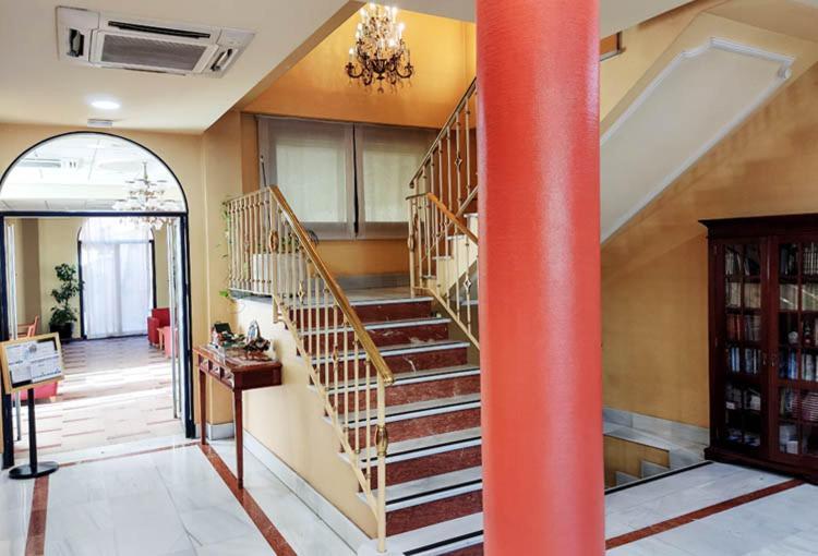 Hostal Plaza Mayor 토레용드아르도즈 외부 사진